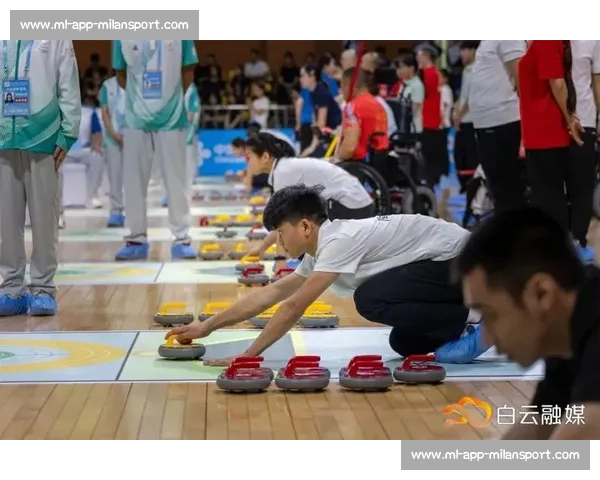 旱地冰壶与盲人门球推广:广东残特奥会搭建残疾人社会融合新桥梁 旱地冰壶与盲人门球推广:广东残特奥会搭建残疾人社会融合新桥梁