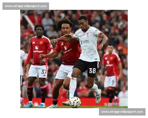 滕哈赫力挽希克留队！英超意甲豪门争抢捷克锋霸