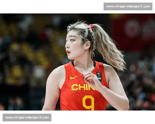 宫鲁鸣确认李梦因膝伤无缘亚洲杯 中国女篮锋线核心缺阵 宫鲁鸣确认李梦因膝伤无缘亚洲杯 中国女篮锋线核心缺阵