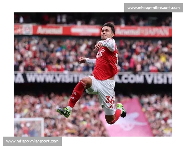 阿森纳官宣帕尔特伊离队！苏维门迪 6600 万加盟，中场革新正式启动